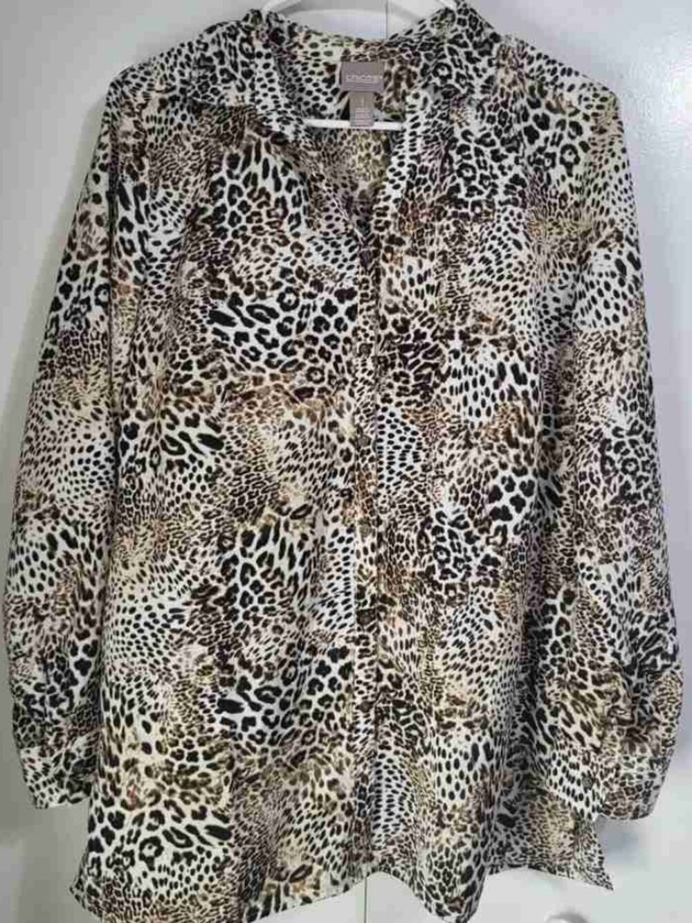 CHICO'S Womens SZ 1 (US M) Brown Animal Print Button Up Blouse Career Mob Wife